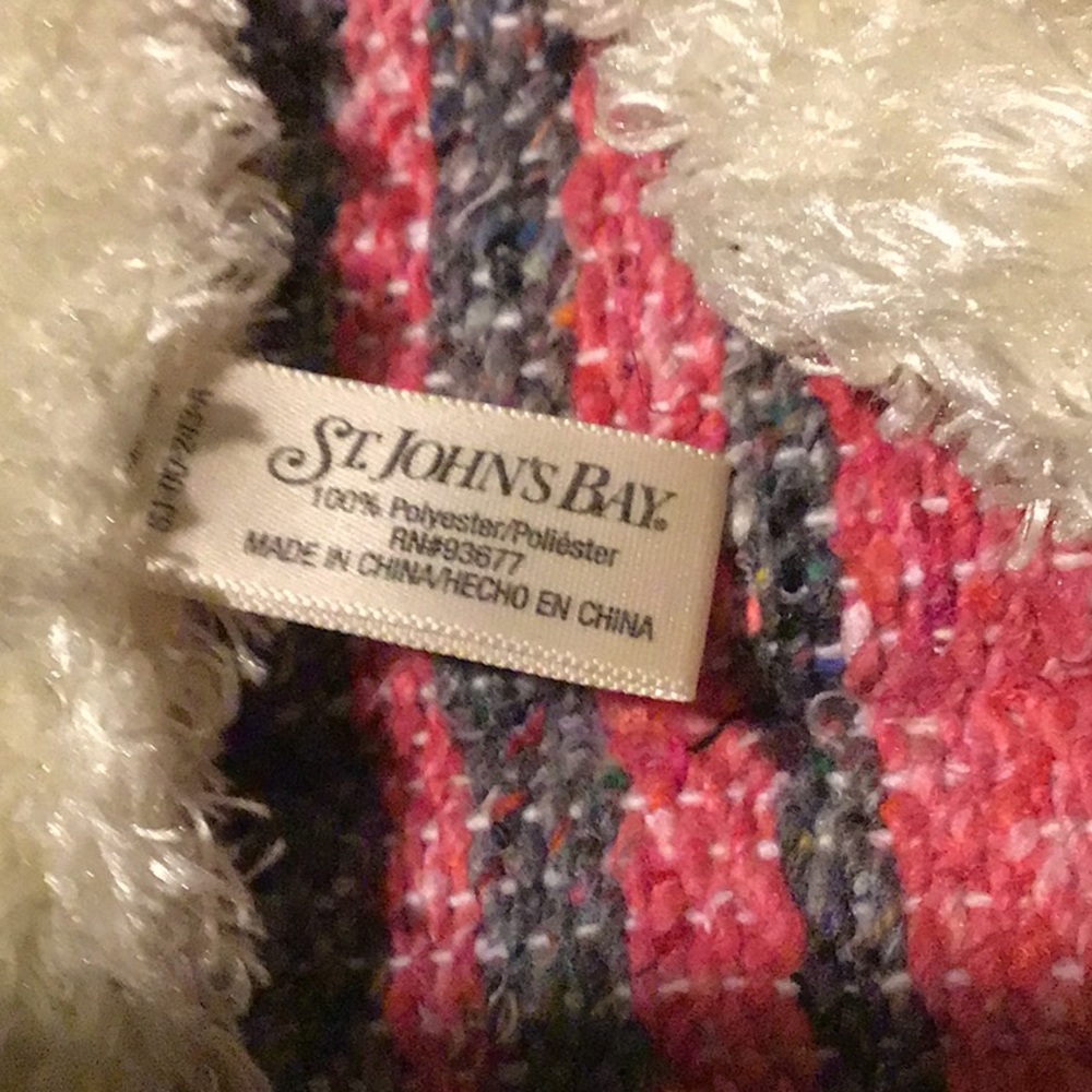 Scarf - Picture 2 of 2